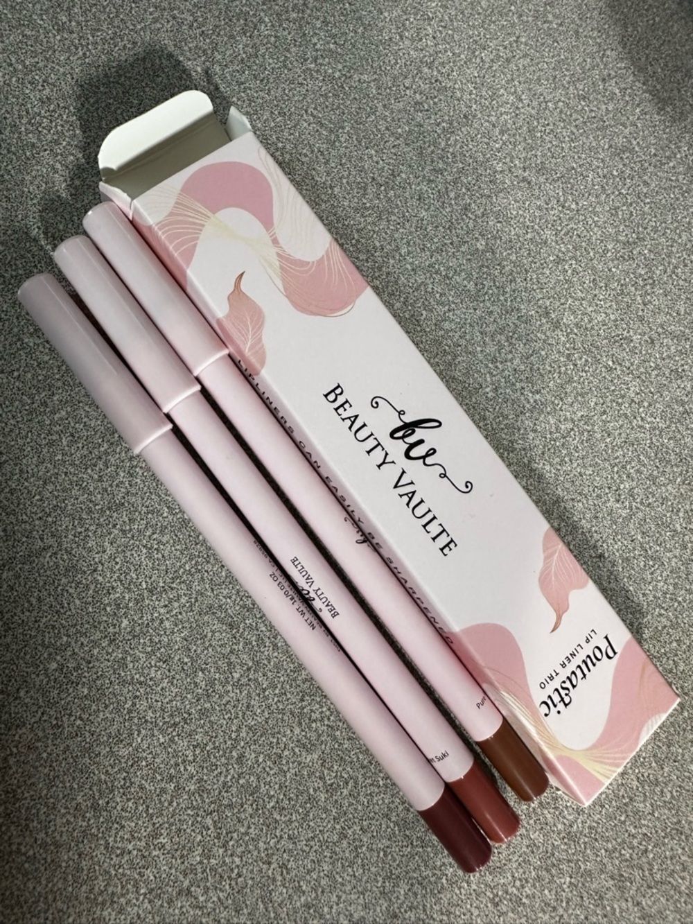 Beauty Vaulte Lip Liner Trio in Pink Packaging - Neutral Shades